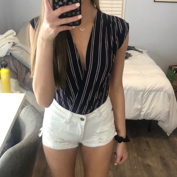 Dynamite striped cross over bodysuit - Picture 2 of 3